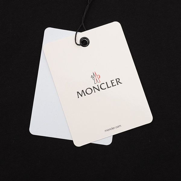 お洒落に♪モンクレール N級品 胸に刺繍ロゴ Tシャツ&ブラック moq47204